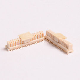 Bảng kết nối cao độ 0,8 mm với các đầu nối bo mạch chịu nhiệt độ cao